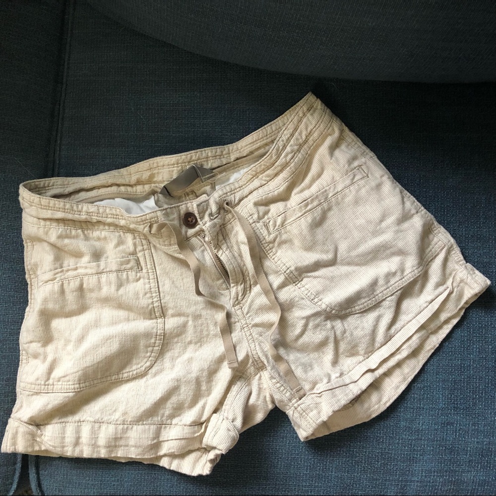 The north face brown striped shorts
